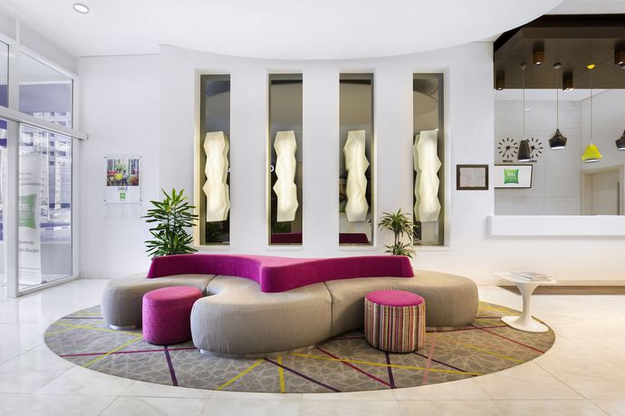 Imagen de los interiores del Hotel Ibis Styles Sharjah. Foto 20