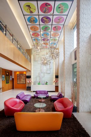 Imagen de los interiores del Hotel Ibis Styles Solo. Foto 19