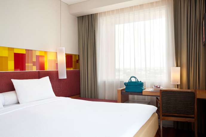 Imagen de la habitación del Hotel Ibis Styles Solo. Foto 14