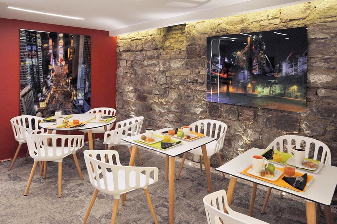 Imagen del bar/restaurante del Hotel Ibis Styles Strasbourg Centre Gare. Foto 9