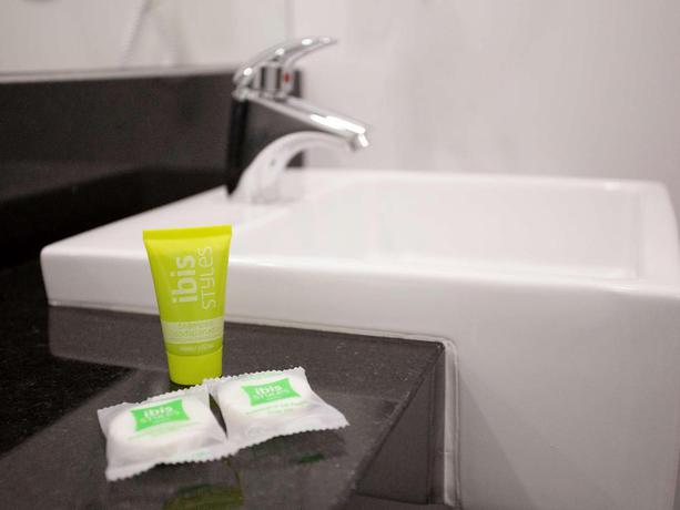 Imagen de la habitación del Hotel Ibis Styles Taubate. Foto 13