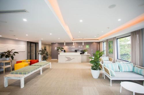 Imagen general del Hotel Ibis Styles The Entrance. Foto 3