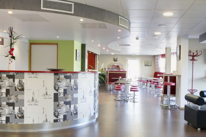 Imagen de los interiores del Hotel Ibis Styles Toulouse Blagnac Aeroport. Foto 13