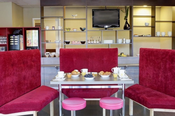 Imagen del bar/restaurante del Hotel Ibis Styles Toulouse Blagnac Aeroport. Foto 7