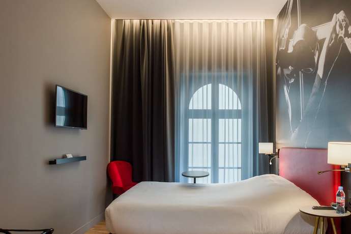 Imagen de la habitación del Hotel Ibis Styles Toulouse Capitole. Foto 9