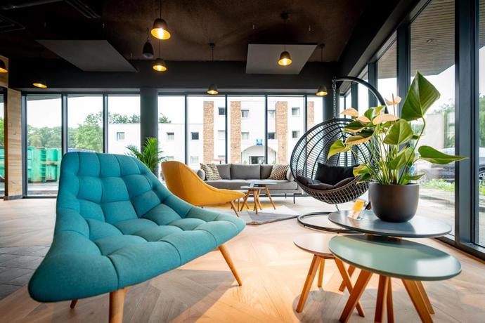 Imagen de los interiores del Hotel Ibis Styles Valenciennes Petite Foret. Foto 8