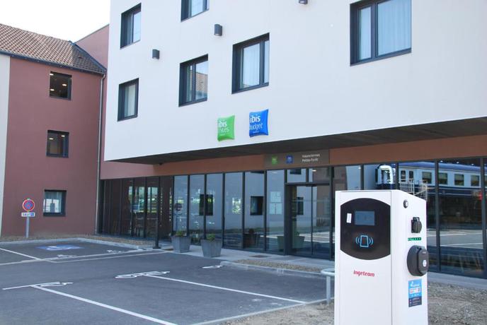 Imagen general del Hotel Ibis Styles Valenciennes Petite Foret. Foto 1