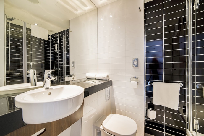 Imagen de la habitación del Hotel Ibis Styles Walbrzych. Foto 16