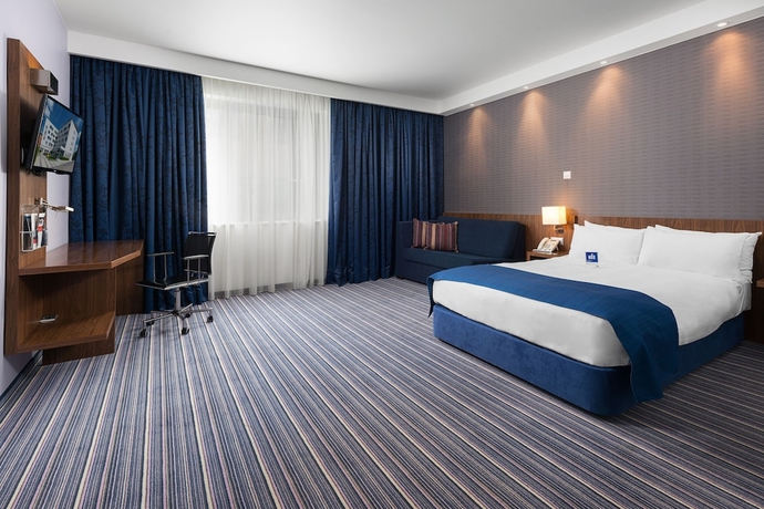 Imagen de la habitación del Hotel Ibis Styles Warsaw Airport. Foto 8