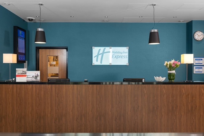Imagen de los interiores del Hotel Ibis Styles Warsaw Airport. Foto 15