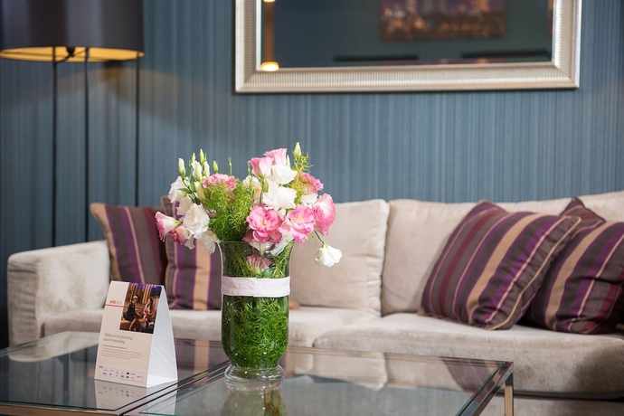 Imagen de los interiores del Hotel Ibis Styles Warsaw Airport. Foto 16