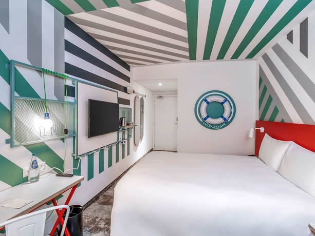 Imagen de la habitación del Hotel Ibis Styles Warszawa Centrum. Foto 11