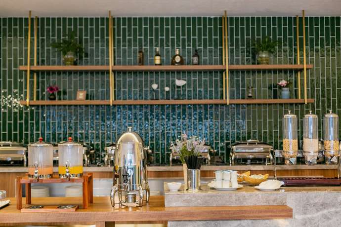 Imagen del bar/restaurante del Hotel Ibis Styles Xi\'an Bell and Drum Tower Square Muslim Quarter. Foto 4