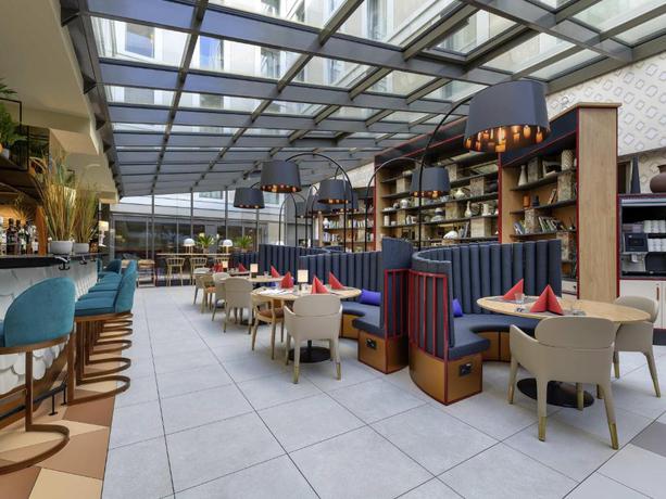 Imagen del bar/restaurante del Hotel Ibis Styles Zurich City Center. Foto 5