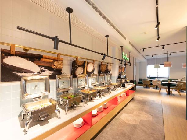 Imagen del bar/restaurante del Hotel Ibis Suzhou Sanxiang Road. Foto 6