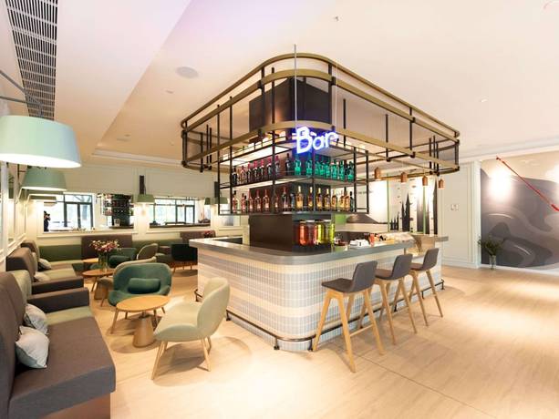 Imagen del bar/restaurante del Hotel Ibis Suzhou Sanxiang Road. Foto 13