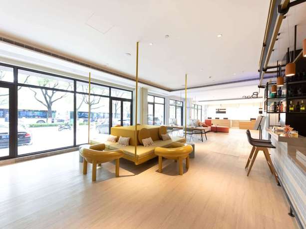 Imagen general del Hotel Ibis Suzhou Sanxiang Road. Foto 2