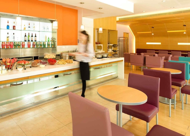 Imagen del bar/restaurante del Hotel Ibis Suzhou Sip. Foto 5