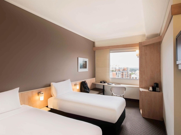 Imagen de la habitación del Hotel Ibis Sydney Darling Harbour. Foto 7