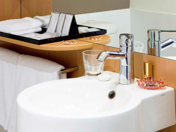 Imagen de la habitación del Hotel Ibis Sydney Darling Harbour. Foto 8