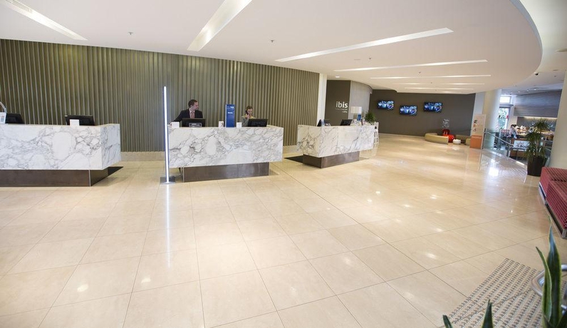 Imagen general del Hotel Ibis Sydney Olympic Park. Foto 2