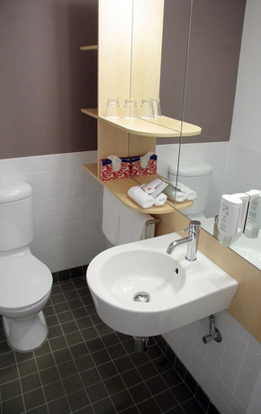 Imagen general del Hotel Ibis Sydney Olympic Park. Foto 5