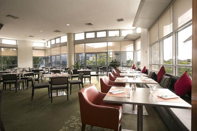 Imagen general del Hotel Ibis Sydney Olympic Park. Foto 9