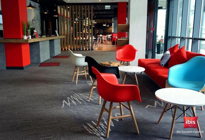 Imagen del bar/restaurante del Hotel Ibis Szczecin Centrum. Foto 3