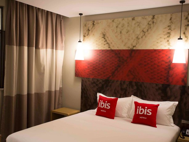 Imagen de la habitación del Hotel Ibis Taicang Center Plaza. Foto 8