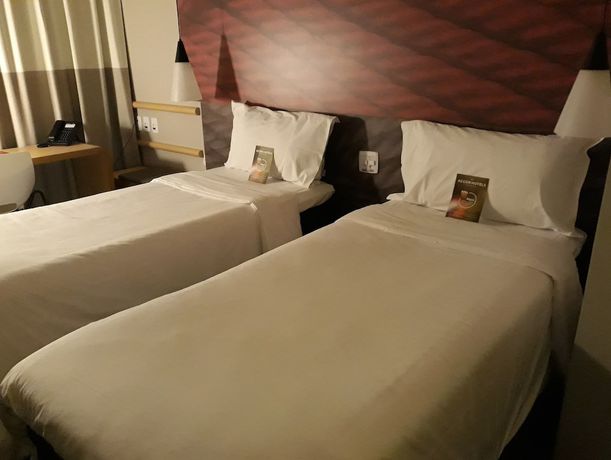 Imagen de la habitación del Hotel Ibis Tatu&iacute;. Foto 7