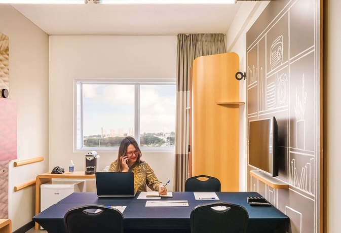 Imagen de la habitación del Hotel Ibis Taubate. Foto 15