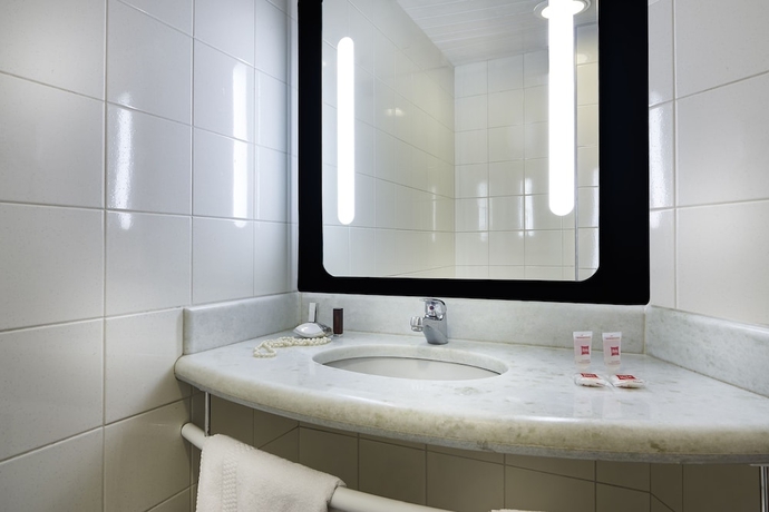 Imagen de la habitación del Hotel Ibis Taubate. Foto 19