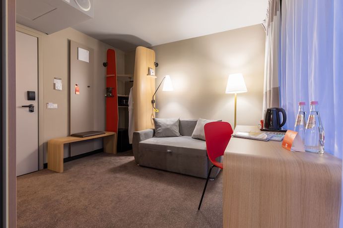 Imagen de la habitación del Hotel Ibis Tbilisi Stadium. Foto 6