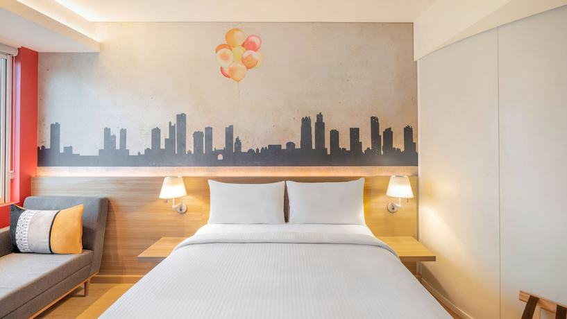 Imagen de la habitación del Hotel Ibis Thane. Foto 13