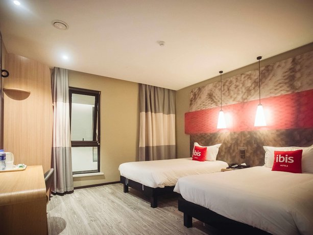 Imagen de la habitación del Hotel Ibis Tianjin Ancient Cultural Street. Foto 13