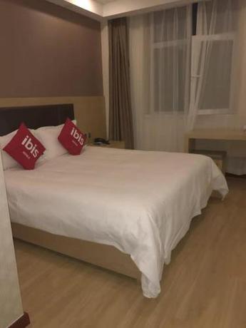 Imagen de la habitación del Hotel Ibis Tianjin Wuqing. Foto 8