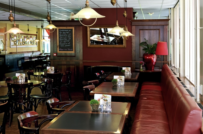 Imagen del bar/restaurante del Hotel Ibis Tilburg. Foto 11