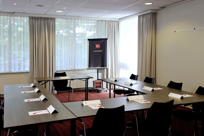 Imagen de los interiores del Hotel Ibis Tilburg. Foto 16