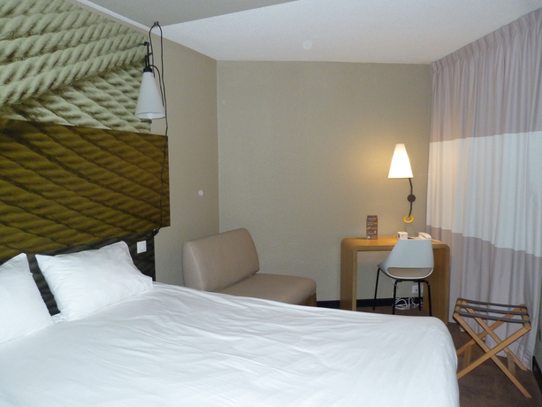 Imagen de la habitación del Hotel Ibis Toulon La Seyne Sur Mer. Foto 10