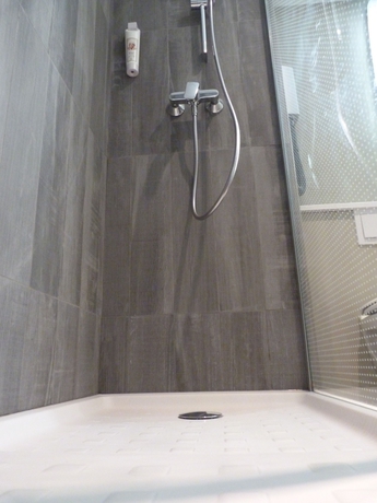 Imagen de la habitación del Hotel Ibis Toulon La Seyne Sur Mer. Foto 15