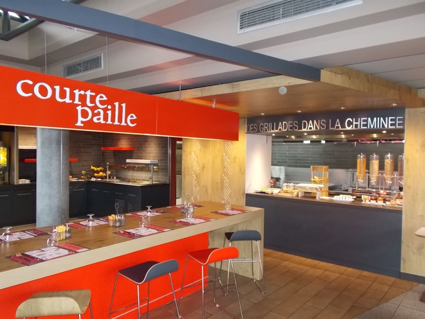 Imagen del bar/restaurante del Hotel Ibis Toulon La Valette. Foto 7