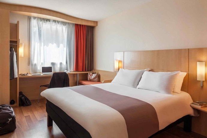 Imagen de la habitación del Hotel Ibis Toulouse Airport. Foto 13