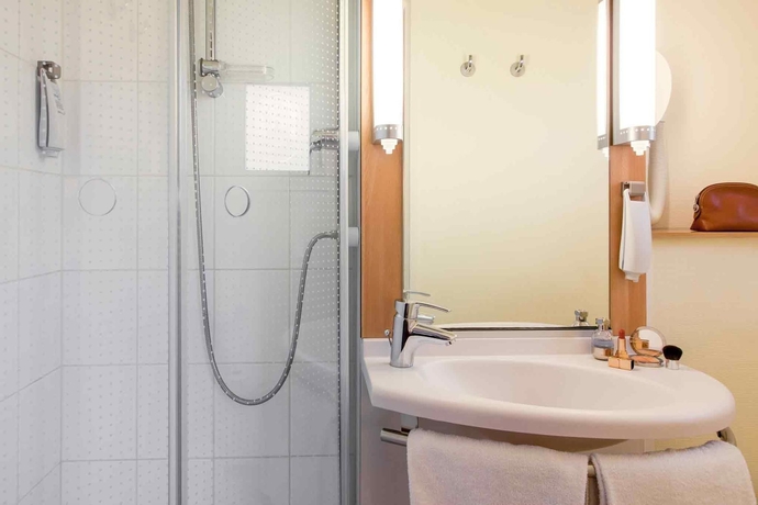 Imagen de la habitación del Hotel Ibis Toulouse Centre. Foto 12