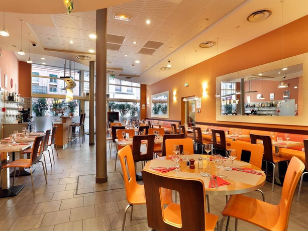 Imagen del bar/restaurante del Hotel Ibis Toulouse Gare Matabiau. Foto 11