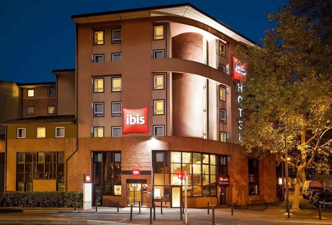 Imagen general del Hotel Ibis Toulouse Ponts Jumeaux. Foto 3