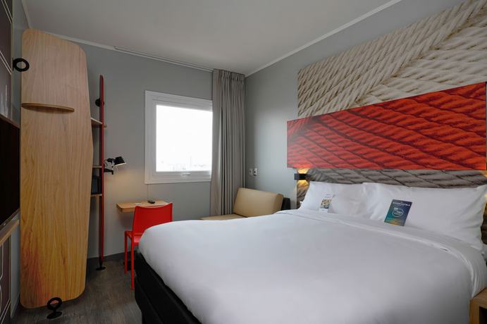 Imagen de la habitación del Hotel Ibis Trujillo. Foto 8