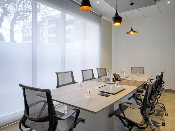 Imagen de los interiores del Hotel Ibis Trujillo. Foto 19