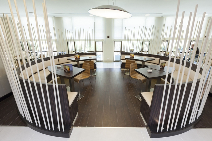 Imagen de los interiores del Hotel Ibis Tunis. Foto 12