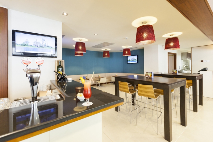 Imagen de los interiores del Hotel Ibis Tunis. Foto 16