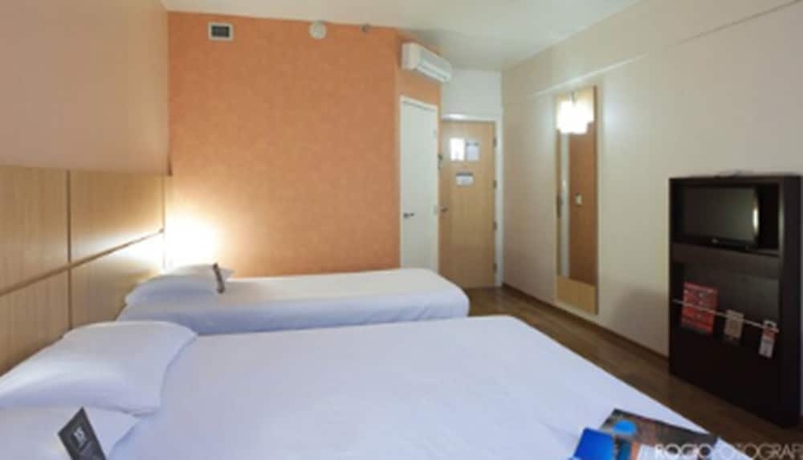 Imagen de la habitación del Hotel Ibis Uberlandia. Foto 11